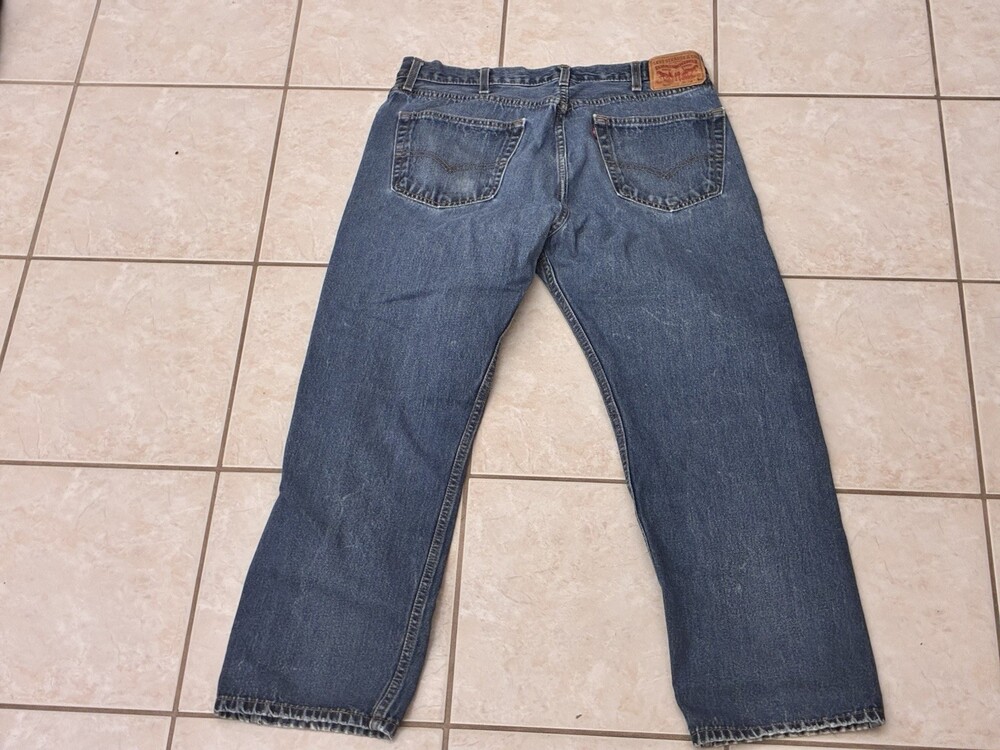 Levi’s 505 Regular Fit Men’s Jeans 38x30 Blue Denim Straight Leg Medium Wash